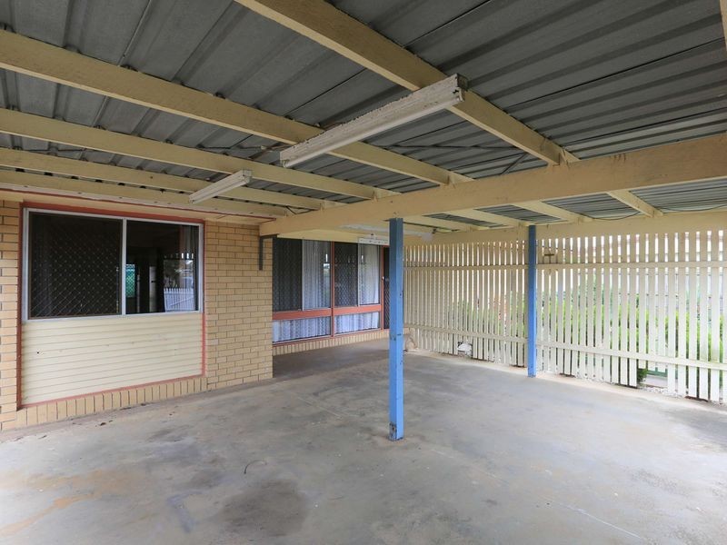 3 Robertson Street, Kepnock QLD 4670