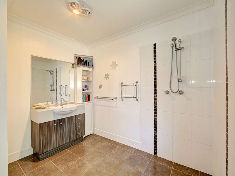 27 Innes Park Road, Innes Park QLD 4670