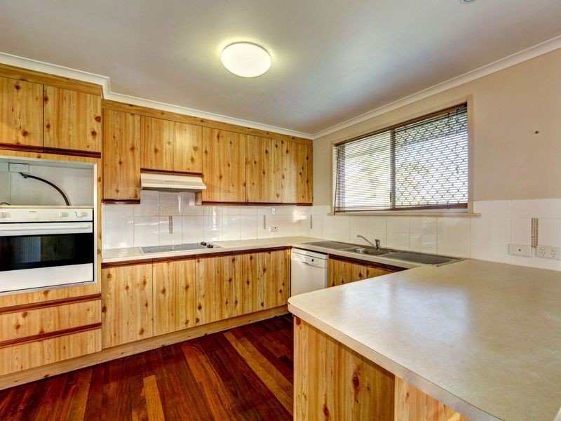 11 Tadgell Court, Avenell Heights QLD 4670