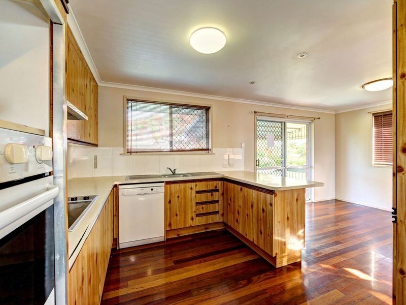 11 Tadgell Court, Avenell Heights QLD 4670