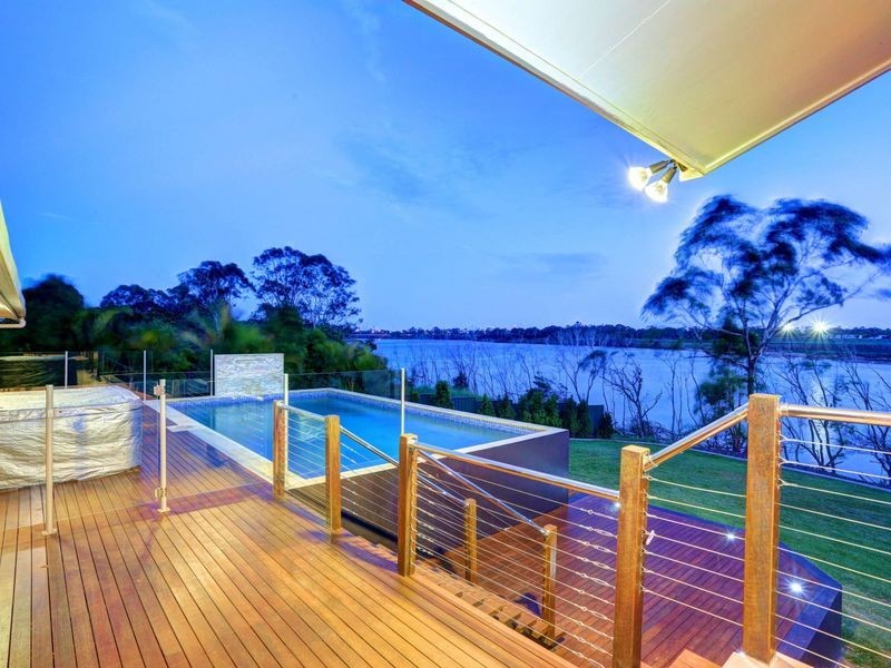 4D Brewer Street, Bundaberg North QLD 4670