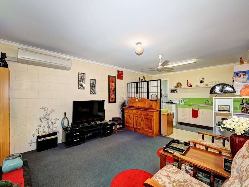 2/61 Cortes Drive, Thabeban QLD 4670