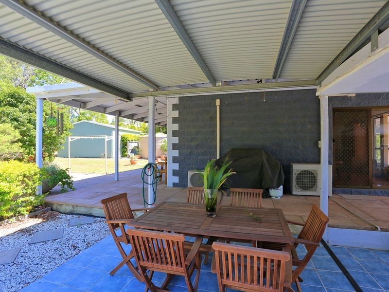 1 Bush Road, Branyan QLD 4670