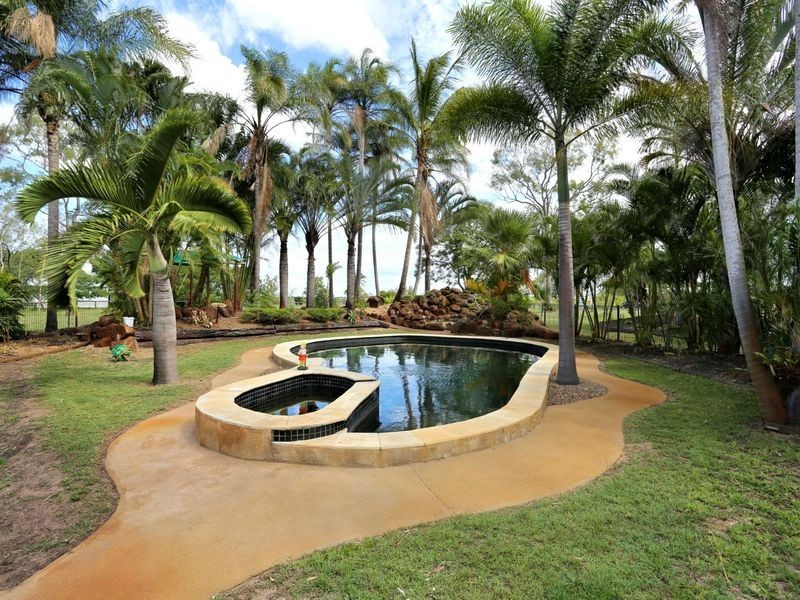 160 Tantitha Road, Gooburrum QLD 4670