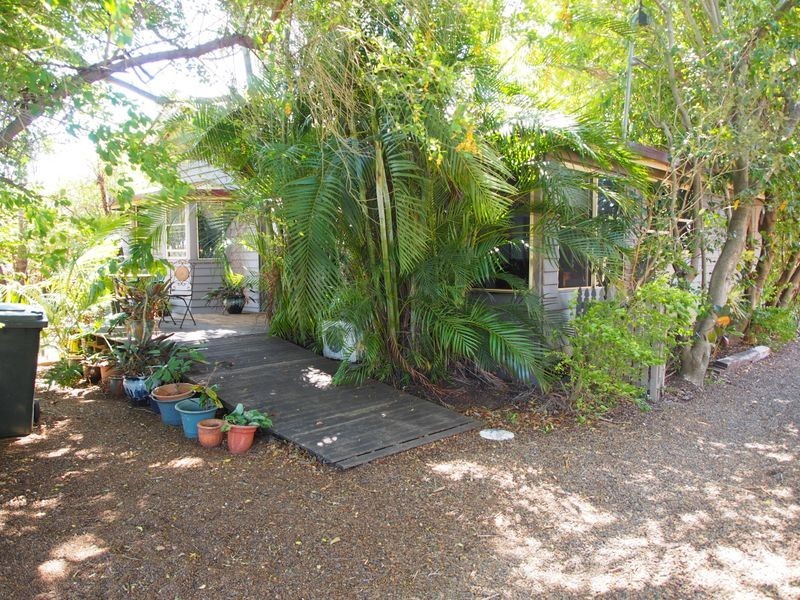 189 Bargara Road, Kalkie QLD 4670