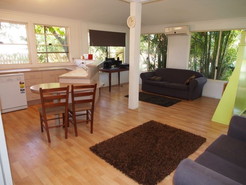 189 Bargara Road, Kalkie QLD 4670