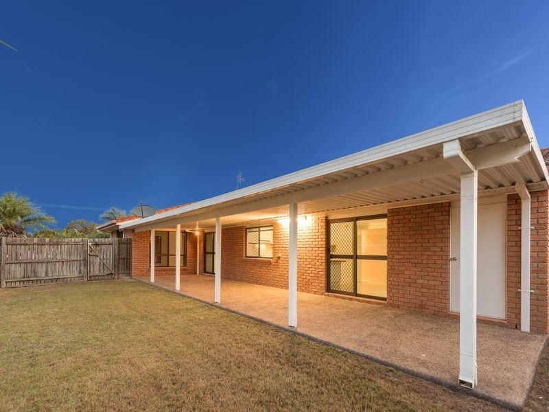 27 Smiths Road, Avoca QLD 4670