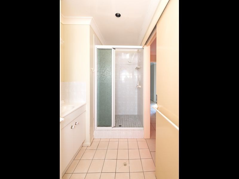 27 Smiths Road, Avoca QLD 4670