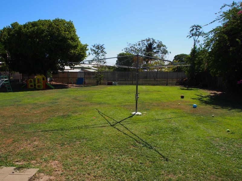 11 Dexter Street, Svensson Heights QLD 4670