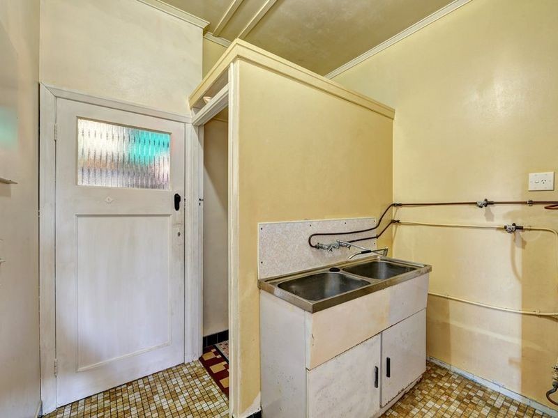 47 Coomber Street, Svensson Heights QLD 4670