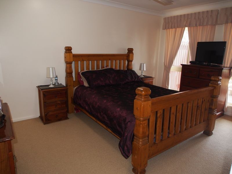 17 Mark Road, Branyan QLD 4670