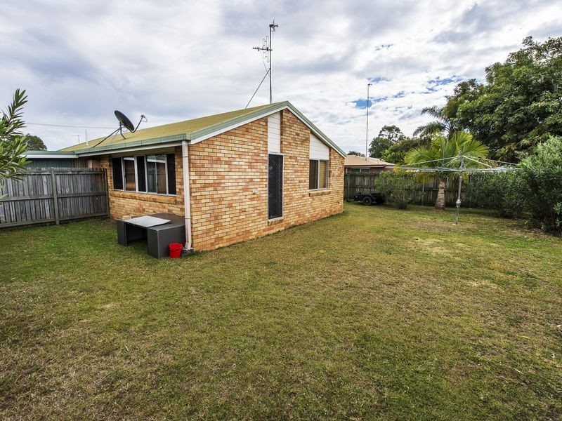 12 McCrohon Street, Avenell Heights QLD 4670