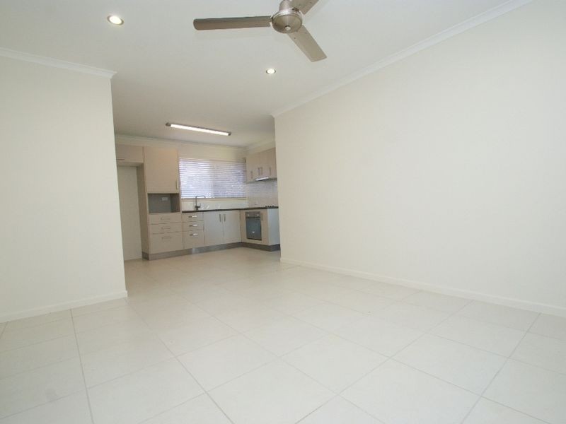 2/3 Mezger Street, Kalkie QLD 4670