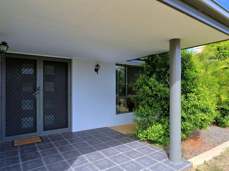 43 Bisdee Street, Coral Cove QLD 4670