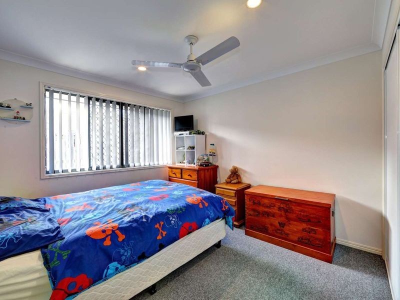 43 Bisdee Street, Coral Cove QLD 4670
