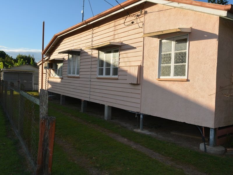 11 Glenmorris St, Walkervale QLD 4670