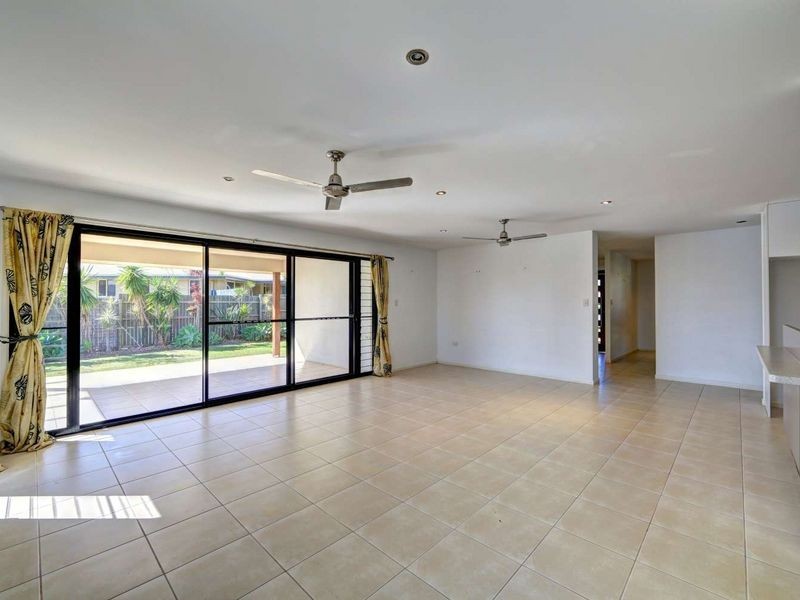 5 Garden View Court, Kalkie QLD 4670