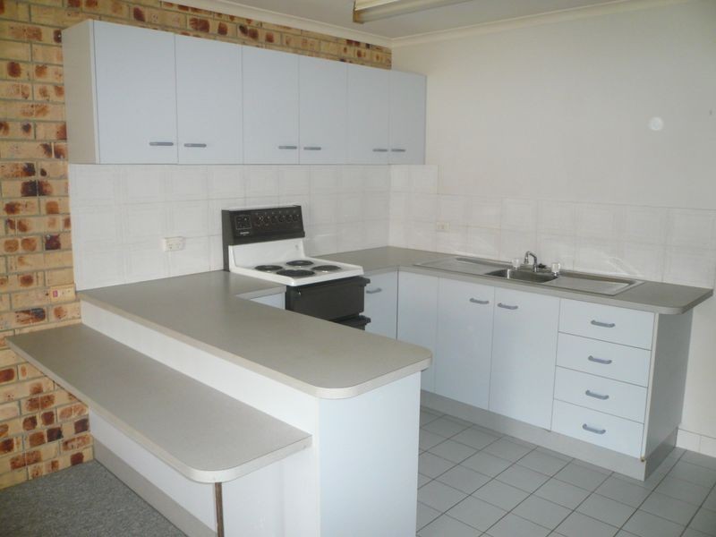 2/148 Woondooma Street, Bundaberg West QLD 4670
