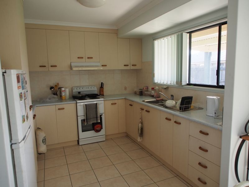 70 Clearview Avenue, Thabeban QLD 4670