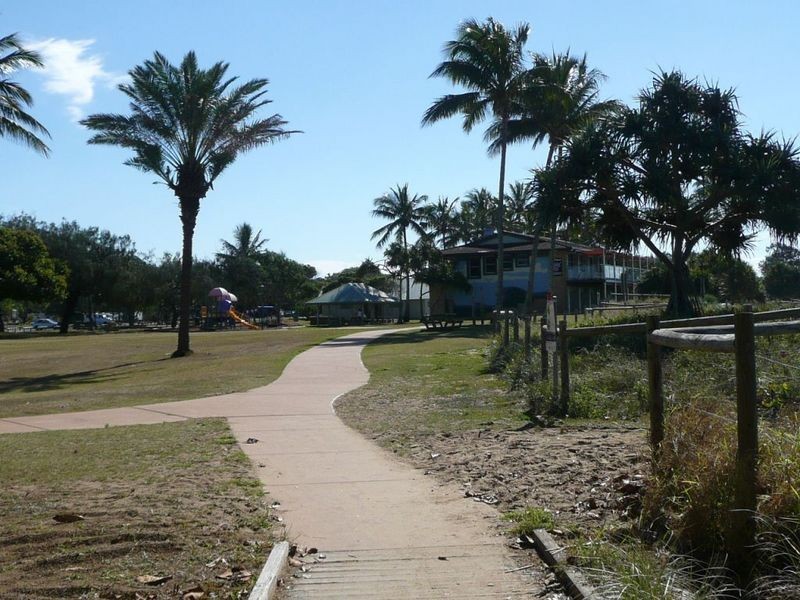 44 Grimwood Street, Bargara QLD 4670