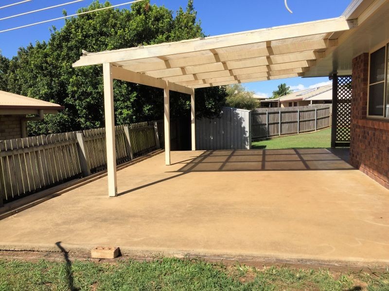 32 Swan Drive, Kalkie QLD 4670