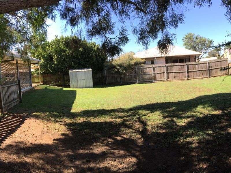 32 Swan Drive, Kalkie QLD 4670