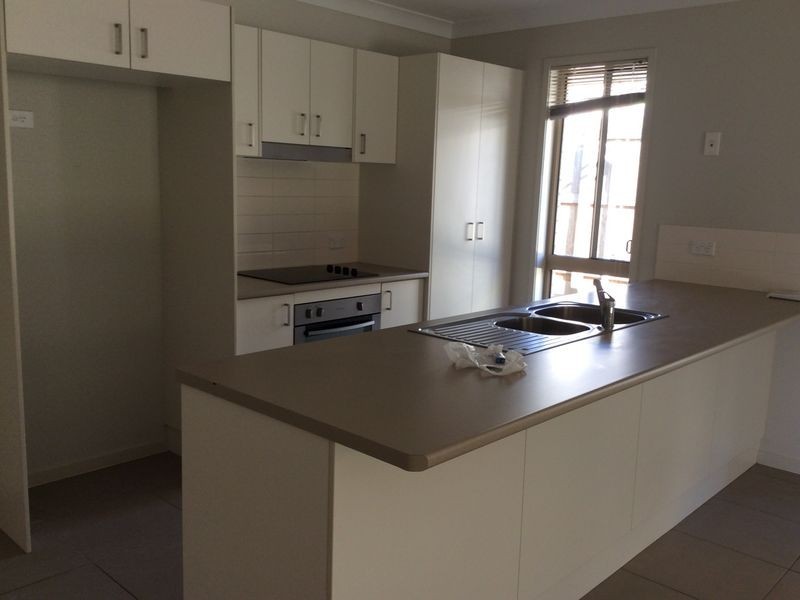 2 Lorberg Court, Branyan QLD 4670