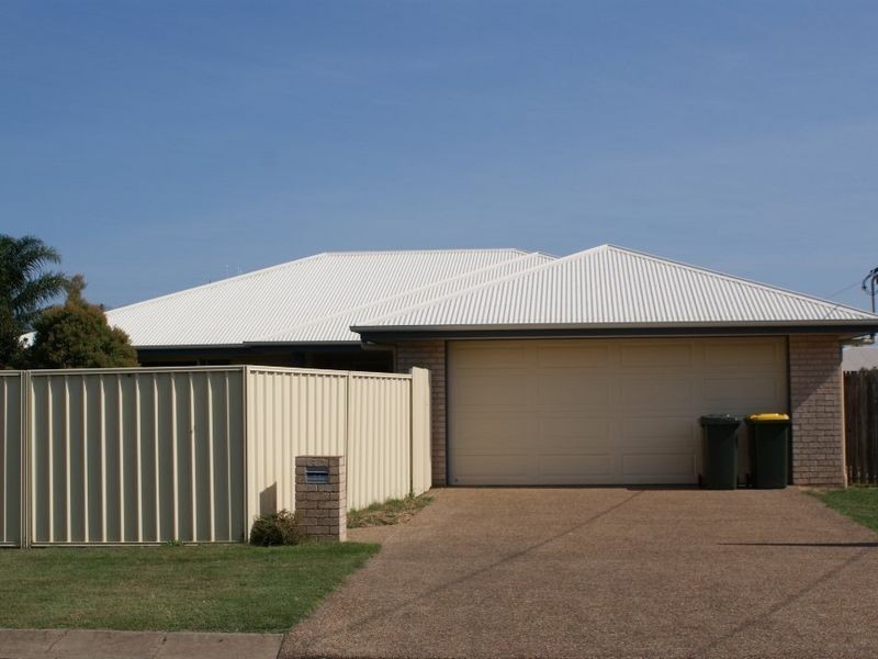24 Watsons Road, Bargara QLD 4670