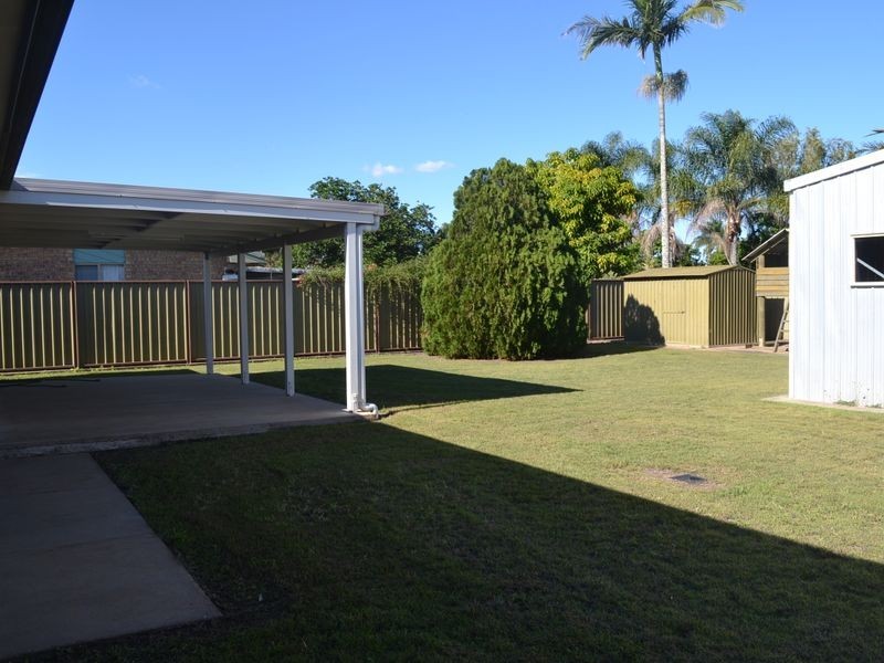 11 Cooper Court, Avenell Heights QLD 4670