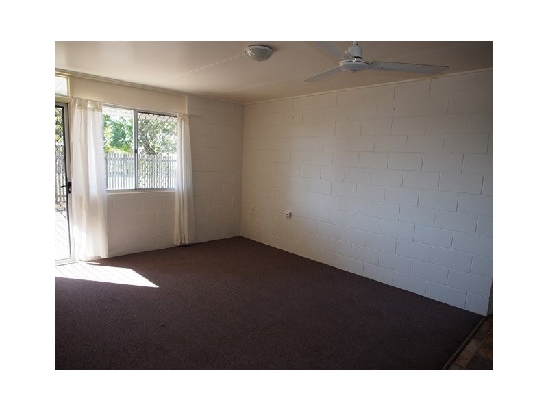 4/27a Payne Street, Millbank QLD 4670