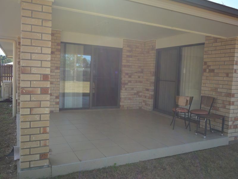 5 Regency Road, Moore Park Beach QLD 4670