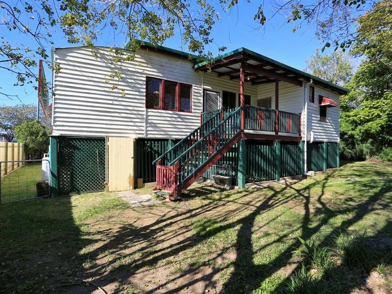 27 Milden Street, Gin Gin QLD 4671