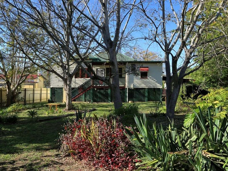 27 Milden Street, Gin Gin QLD 4671