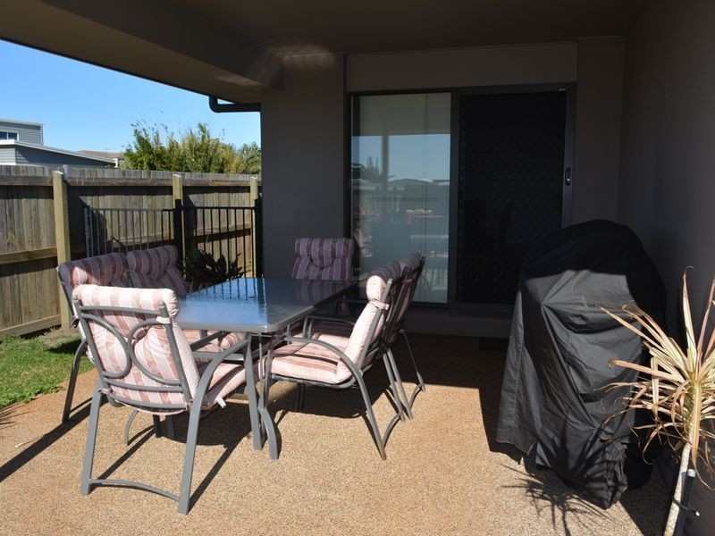 7 Tranquility Drive, Bargara QLD 4670