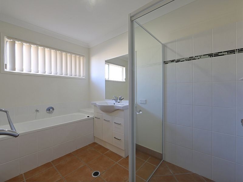 3 Halloran Court, Thabeban QLD 4670