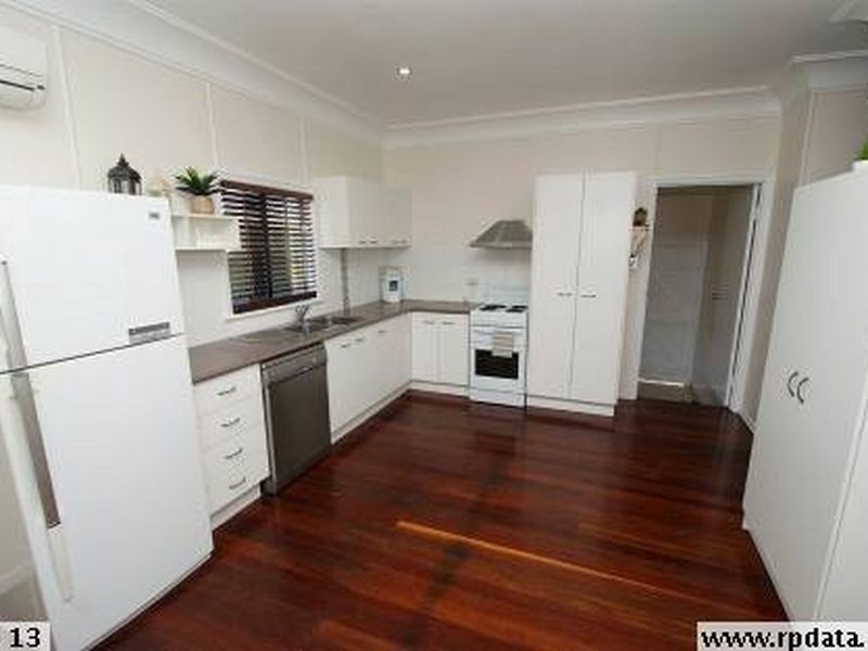 16 Moncrieff Street, Kepnock QLD 4670