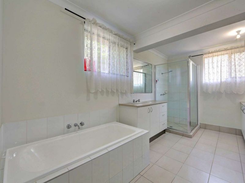 8 Rossolini Street, Bundaberg South QLD 4670