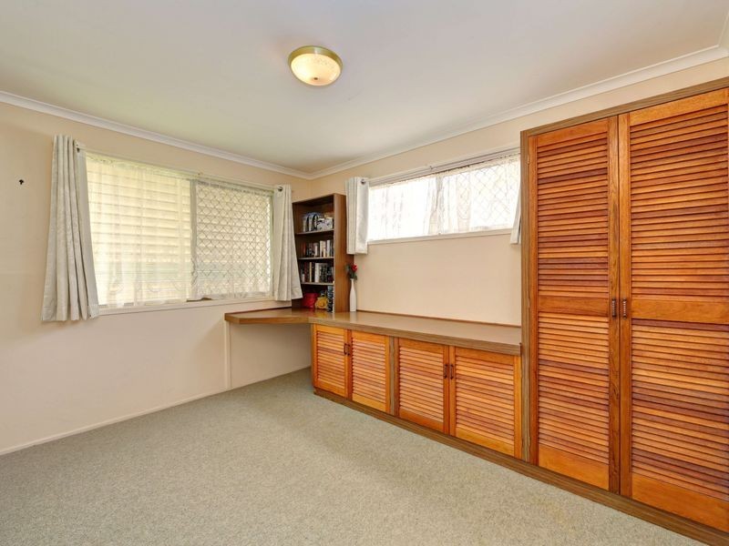 6 Gray Avenue, Bundaberg South QLD 4670