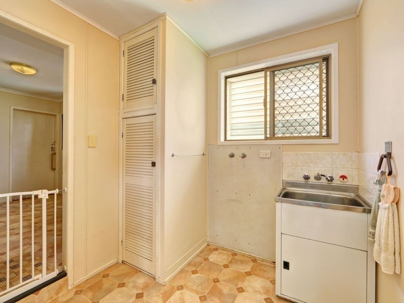 6 Gray Avenue, Bundaberg South QLD 4670