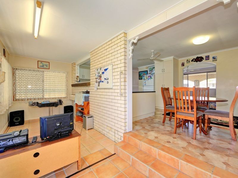 6 Gray Avenue, Bundaberg South QLD 4670