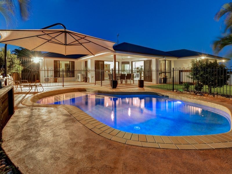 15 Aleta Court, Avoca QLD 4670