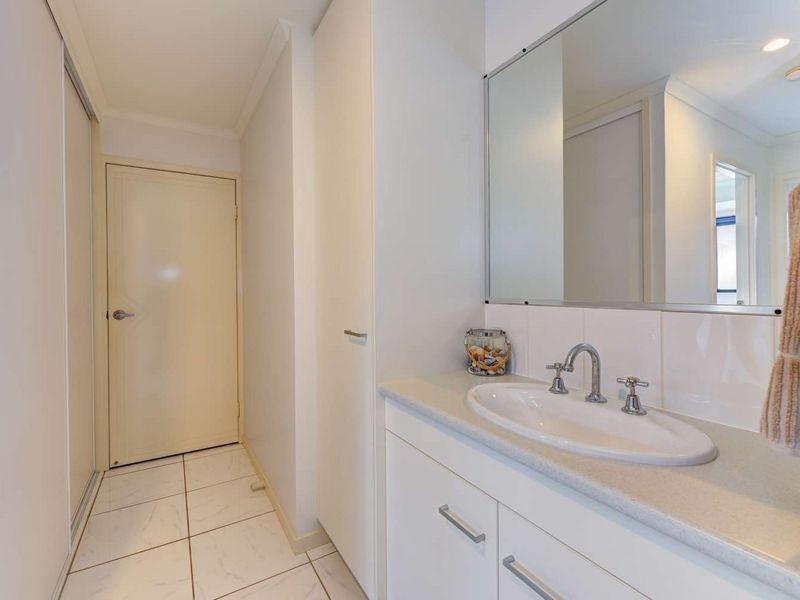 15 Aleta Court, Avoca QLD 4670