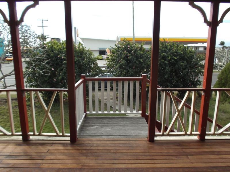 24 Scotland Street, Bundaberg East QLD 4670