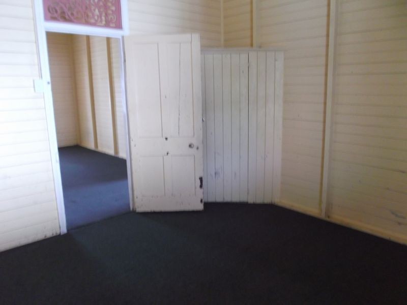 24 Scotland Street, Bundaberg East QLD 4670