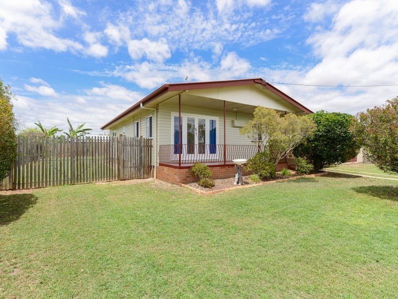 14 Bertram Street, Walkervale QLD 4670