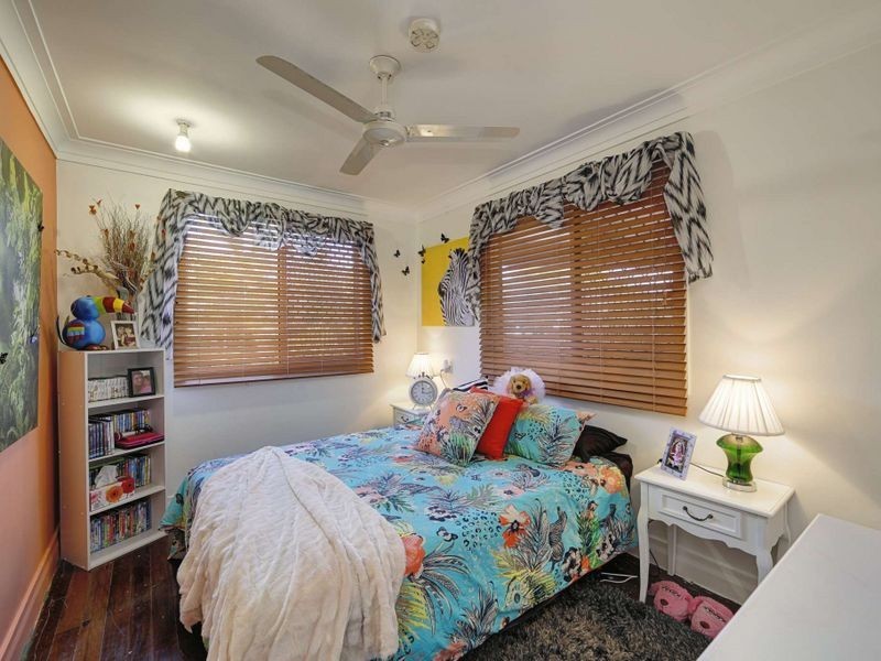 7 Bertram Street, Walkervale QLD 4670