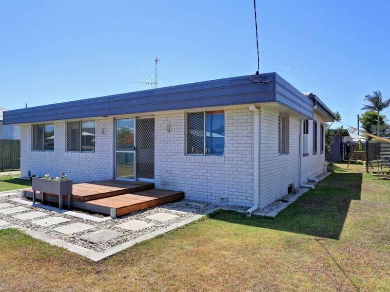 59 Beatrice Street, Walkervale QLD 4670