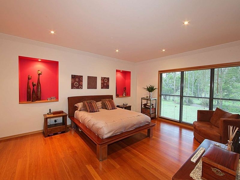 18 Narooma Drive, Branyan QLD 4670