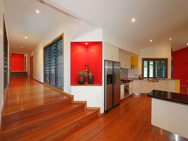 18 Narooma Drive, Branyan QLD 4670
