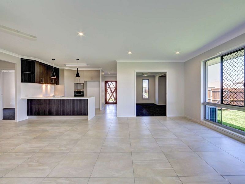 14 Palermo Avenue, Ashfield QLD 4670